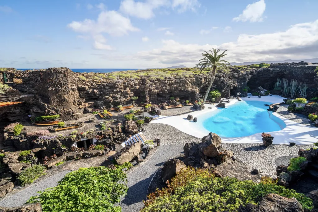 Timanfaya y los Jameos del Agua HHCanarias